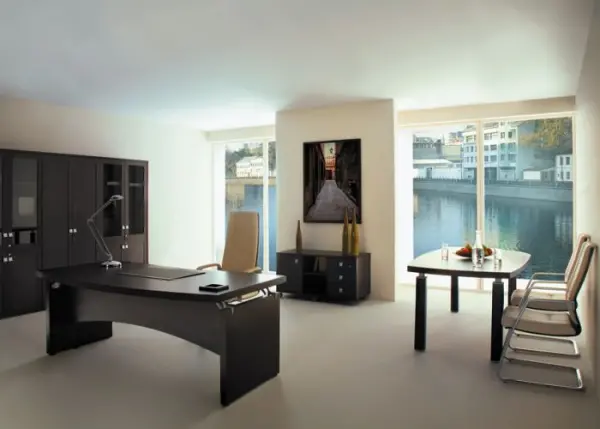 Кабинет руководителя Премьер. Фото 1