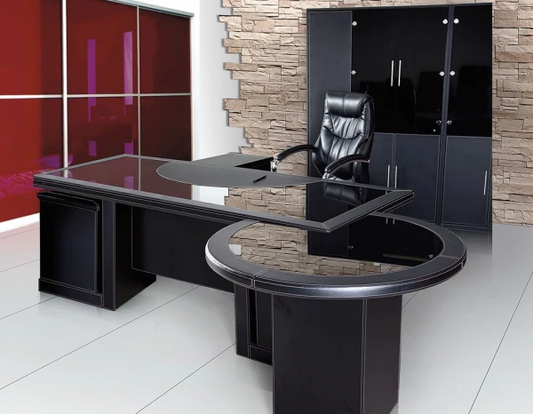 Кабинет руководителя Premier Glass. Фото 1