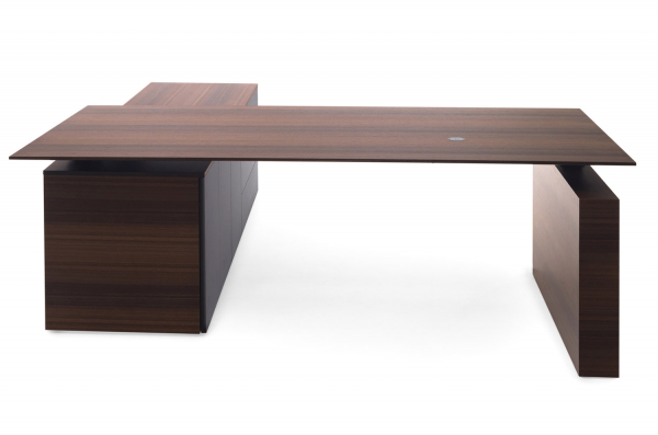 Кабинет руководителя Tesla. Фото 6