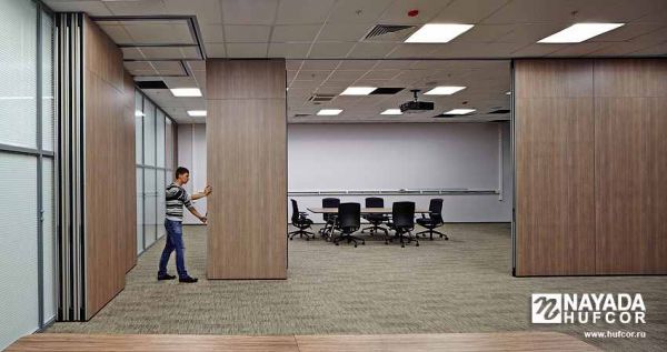 Раздвижные перегородки Hufcor H100H100K для офиса. Фото 17