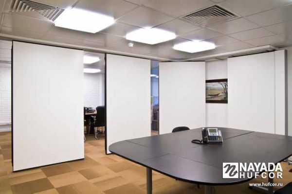 Раздвижные перегородки Hufcor H100H100K для офиса. Фото 20