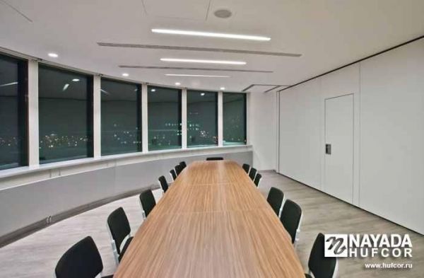 Раздвижные перегородки Hufcor H100H100K для офиса. Фото 5