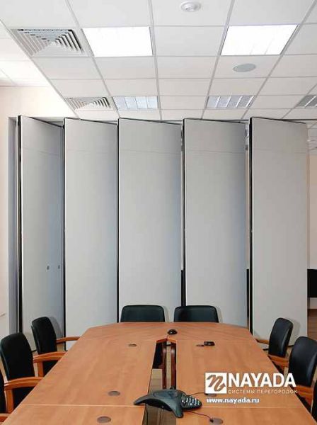 Раздвижные перегородки Hufcor H100H100K для офиса. Фото 9