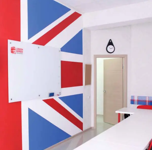 Стеклянная магнитно-маркерная доска для офиса Askell Lux (внутренние крепления). Фото 1