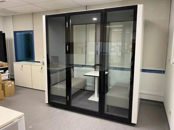 Телефонные будки PHONE BOOTH. Фото 3