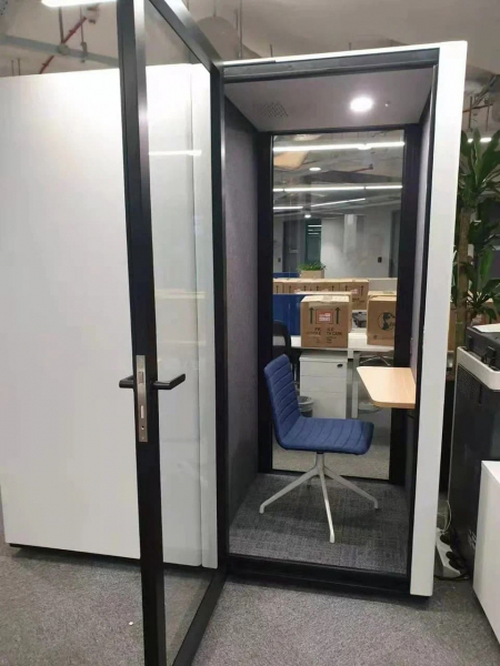 Телефонные будки PHONE BOOTH. Фото 4