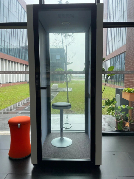 Телефонные будки PHONE BOOTH. Фото 5