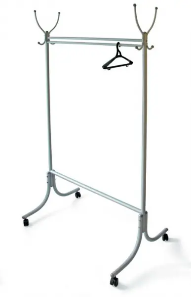 Вешалка  М-13 на колесах. Фото 1